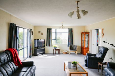 Photo of property in 15 Gordon Street, Weston, Oamaru, 9401