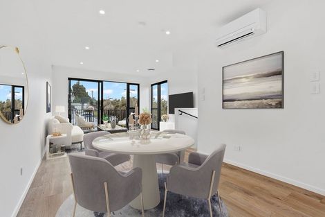 Photo of property in 1/25 Lloyd Avenue, Mount Albert, Auckland, 1025