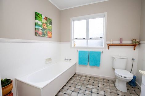 Photo of property in 58b Pipiroa Road, Ngatea, 3503