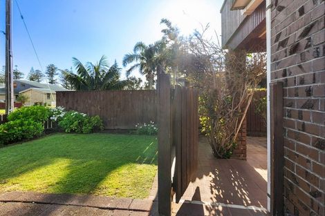 Photo of property in 2 Empire Road, Orewa, 0931