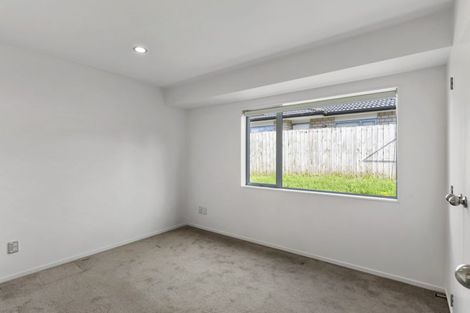 Photo of property in 15 Austin Brave Place, Favona, Auckland, 2024