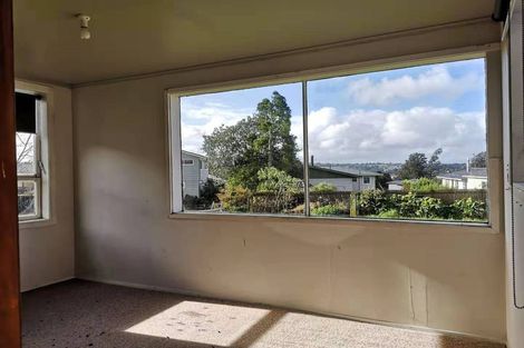 Photo of property in 24 Ranui Avenue, Ranui, Auckland, 0612