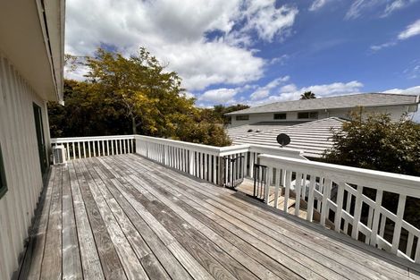 Photo of property in 10 Pae Moana Place, Stanmore Bay, Whangaparaoa, 0932
