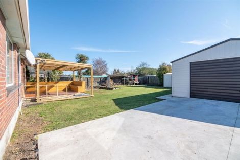 Photo of property in 30 Dickson Crescent, Hornby, Christchurch, 8042