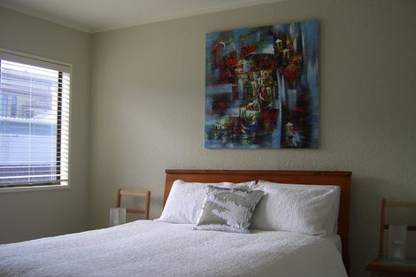 Photo of property in 3/375 Oceanbeach Road, Mount Maunganui, 3116