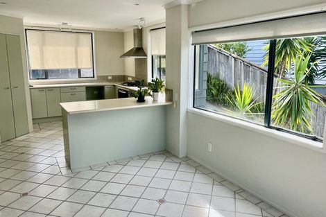 Photo of property in 5 Clifton Road, Browns Bay, Auckland, 0630