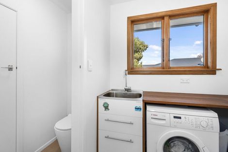 Photo of property in 68 Kennedys Bush Road, Halswell, Christchurch, 8025