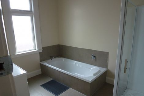 Photo of property in 23 Milverton Avenue, Hokowhitu, Palmerston North, 4410