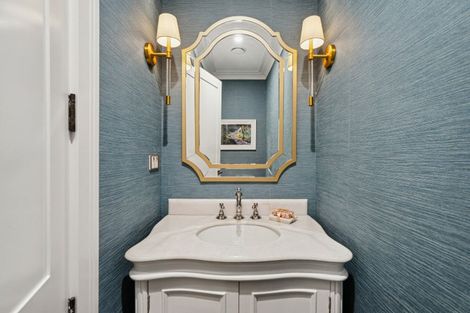 Photo of property in 40 Cunninghams Drive, Jacks Point, Queenstown, 9371