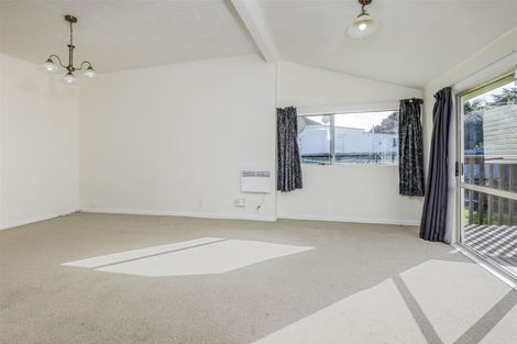 Photo of property in 14 Golf Avenue, Otahuhu, Auckland, 1062