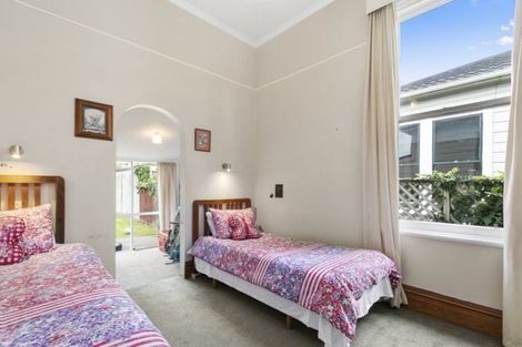 Photo of property in 8 Hautana Square, Woburn, Lower Hutt, 5010