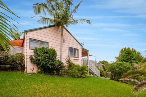 Photo of property in 52 Pemberton Avenue, Bayview, Auckland, 0629