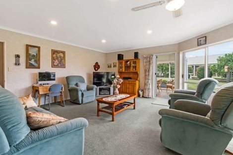 Photo of property in 24 Riverlea Drive, Katikati, 3129