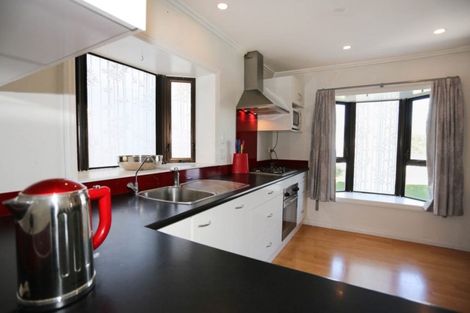 Photo of property in 15 Bournemouth Crescent, Aranui, Christchurch, 8061