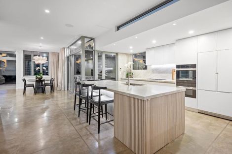 Photo of property in 37 Laurence Street, Manly, Whangaparaoa, 0930