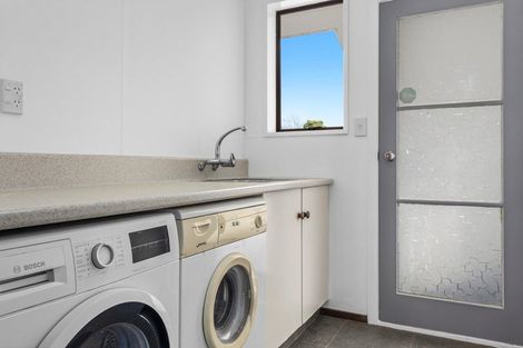 Photo of property in 10 Thompson Crescent, Whakatane, 3120