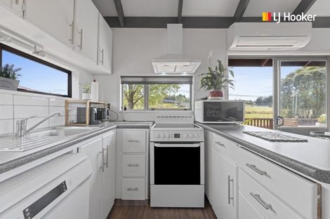 Photo of property in 203 Dalziel Road, Brockville, Dunedin, 9011