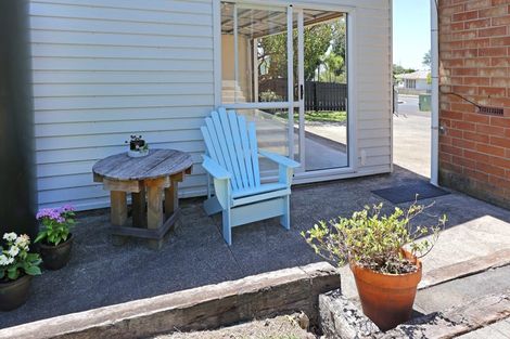 Photo of property in 3 Tracey Terrace, Te Atatu South, Auckland, 0602