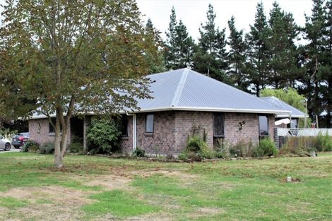 Photo of property in 12 Totaramahonga Road, Dannevirke, 4972