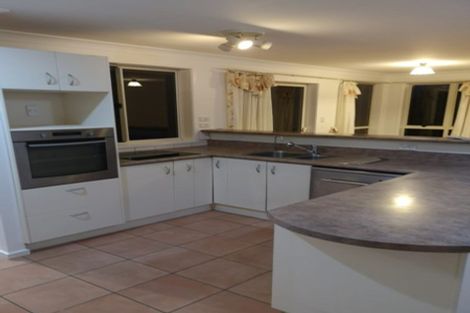 Photo of property in 9 Burnside Court, Rosedale, Auckland, 0632