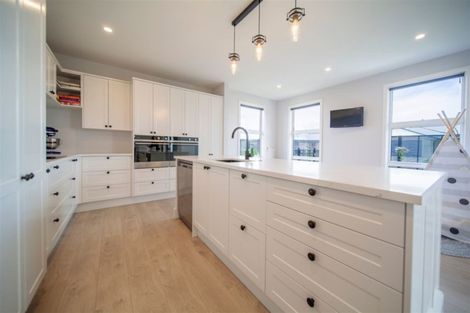 Photo of property in 3 Kaituna Place, Te Awa, Napier, 4110