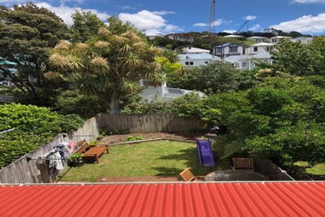 Photo of property in 160a Tasman Street, Mount Cook, Wellington, 6021