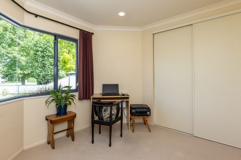 Photo of property in 17 Napier Street, Jervoistown, Napier, 4112