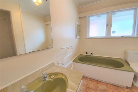 Photo of property in 5/25 Mount Albert Road, Mount Albert, Auckland, 1025