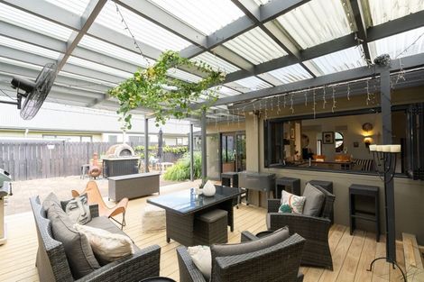 Photo of property in 9 Grosvenor Place, Rototuna, Hamilton, 3210