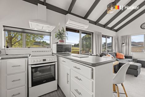 Photo of property in 203 Dalziel Road, Brockville, Dunedin, 9011