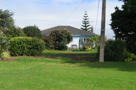 Photo of property in 9 Seaview Avenue, Te Puru, Thames, 3575
