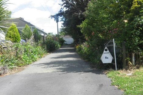 Photo of property in 6a Auburn Avenue, Upper Riccarton, Christchurch, 8041