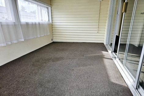 Photo of property in 179 Wainuiomata Road, Wainuiomata, Lower Hutt, 5014