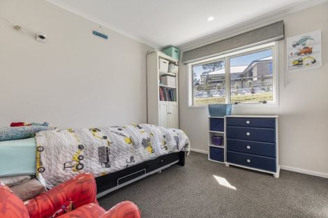 Photo of property in 22b Sunnyvale Road, Swanson, Auckland, 0614