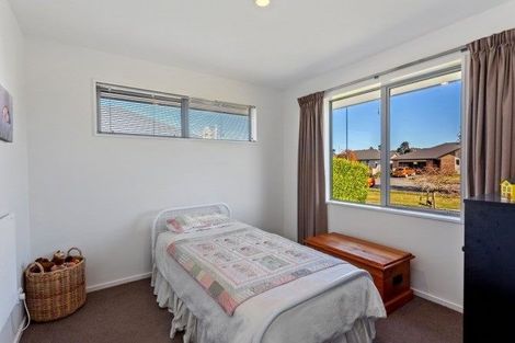 Photo of property in 6 Kessen Street, Pegasus, 7612