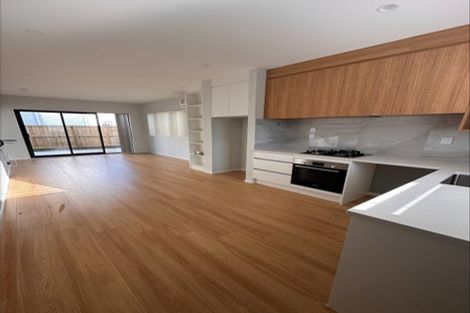 Photo of property in 3 Arapapa Road, Papakura, 2110