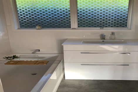 Photo of property in 418 Otumoetai Road, Otumoetai, Tauranga, 3110