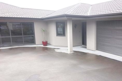 Photo of property in 176c Heta Road, Highlands Park, New Plymouth, 4312