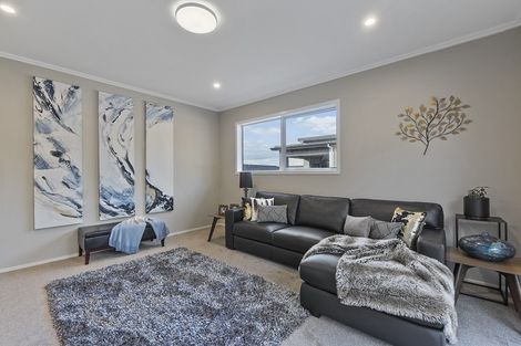 Photo of property in 28 Rose Berry Crescent, Flagstaff, Hamilton, 3210