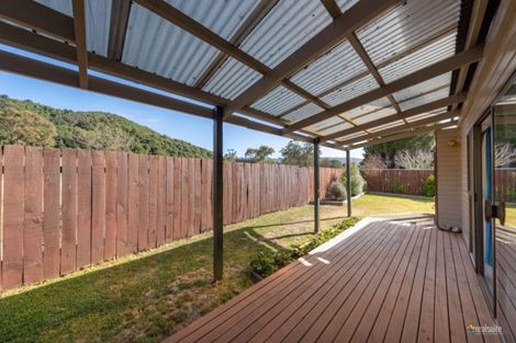 Photo of property in 7 Bailey Grove, Trentham, Upper Hutt, 5018