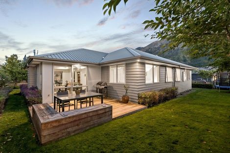 Photo of property in 37 Cheltenham Road, Lower Shotover, Queenstown, 9304