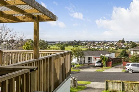 Photo of property in 7 Malte Brun Place, Papatoetoe, Auckland, 2025