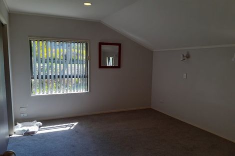 Photo of property in 2/65 Donald Street, Stanmore Bay, Whangaparaoa, 0932