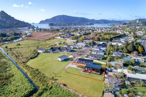 Photo of property in 13 Summer Lane, Tairua, 3508