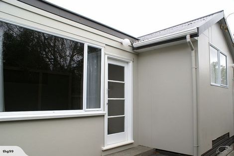 Photo of property in 2/2 Cashmere Road, Cashmere, Christchurch, 8022