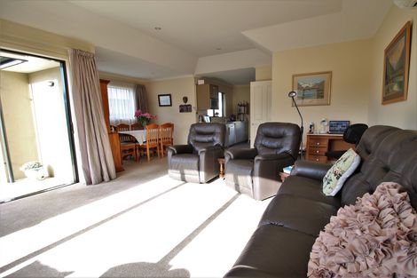 Photo of property in 22 Henderson Drive, Alexandra, 9320