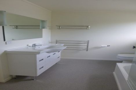 Photo of property in 132a Oxford Street, Lansdowne, Masterton, 5810