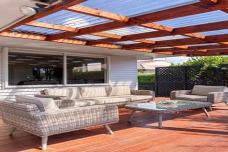 Photo of property in 8 Massey Street, Westown, New Plymouth, 4310