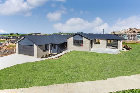 Photo of property in 4 Muirhill Place, Pokeno, 2402