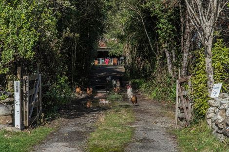 Photo of property in 108 Ngatiawa Road, Reikorangi, Waikanae, 5391